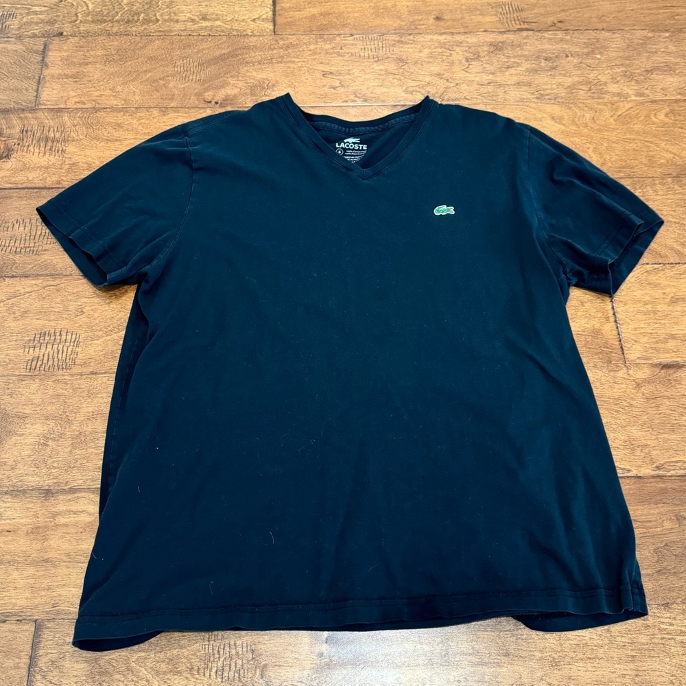 Lacoste v neck
